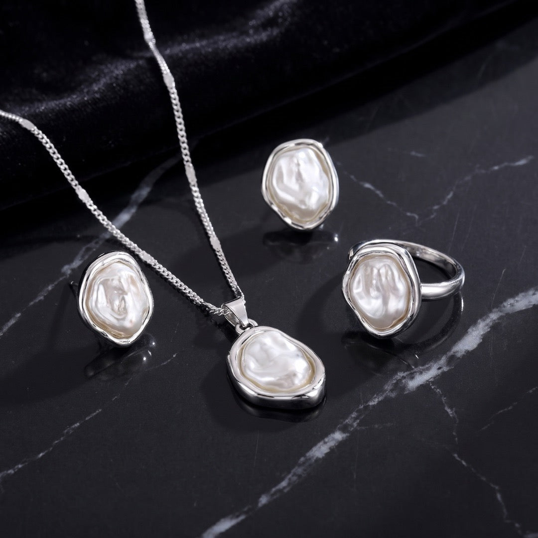 Luméa Pearl Set