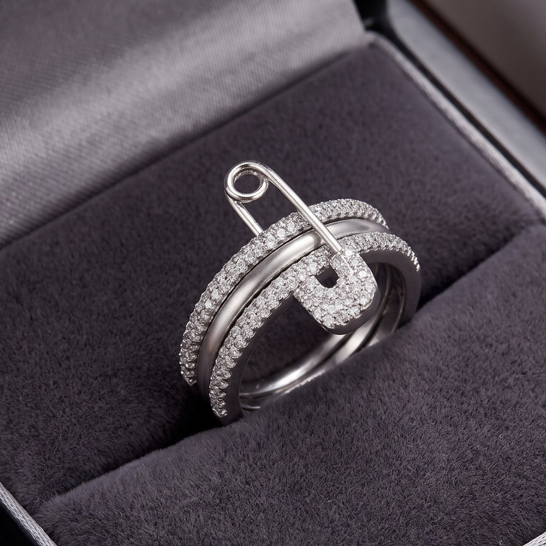 Triade Épingle Ring