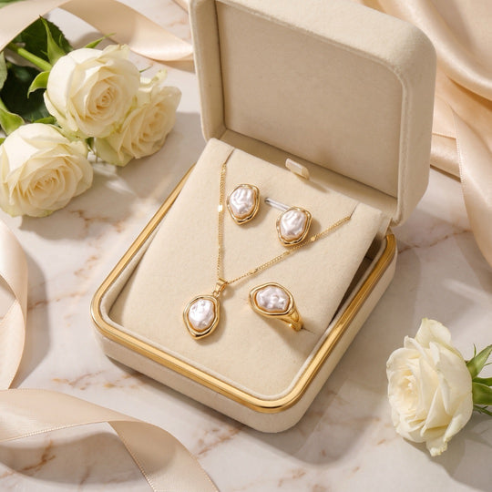 Luméa Pearl Set